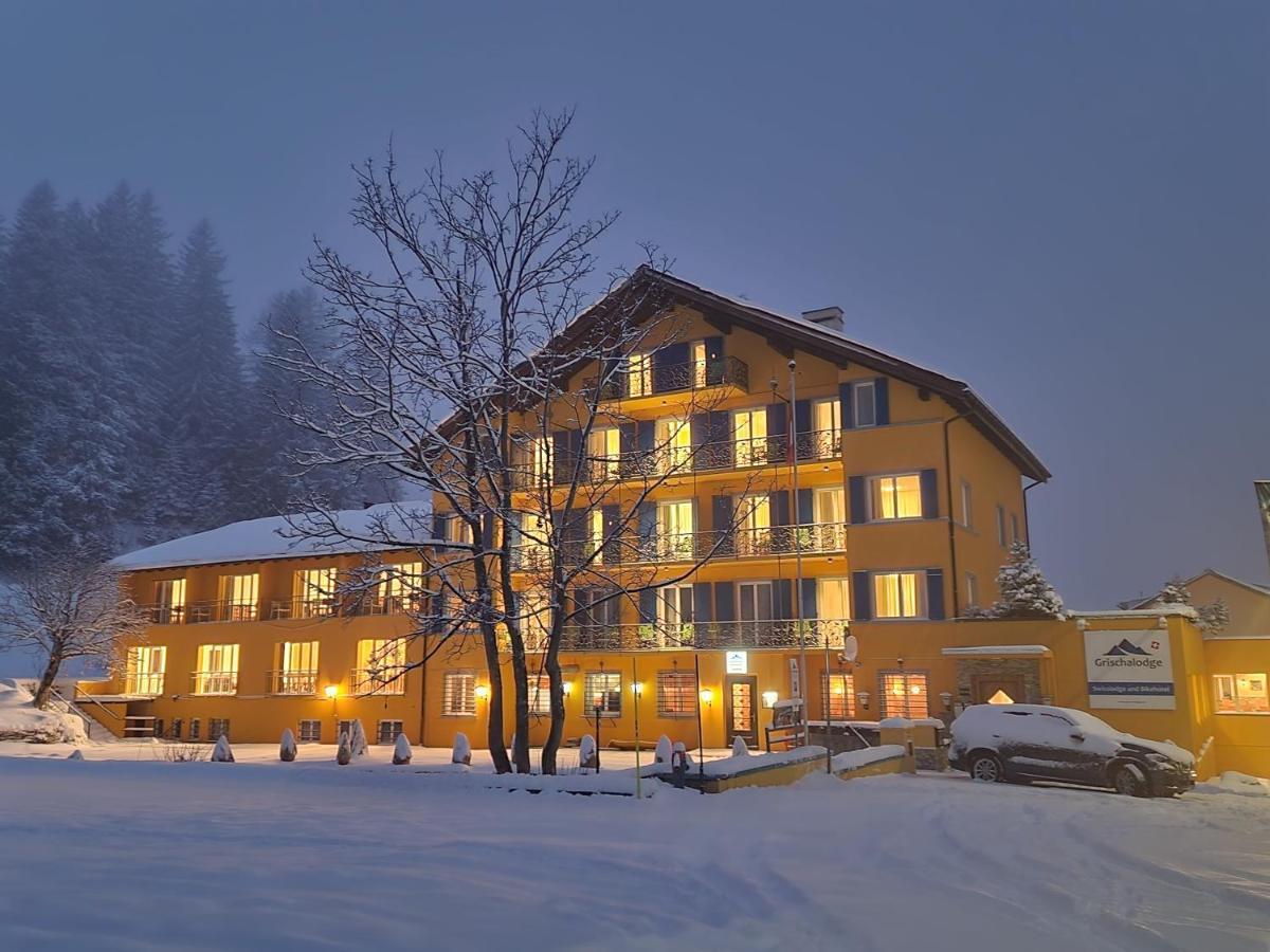 Grischalodge Das Hotel Mit Bergblick Seit 1929 - Schlicht, Preiswert Und Mit Einem Touch Nostalgie Парпан Экстерьер фото